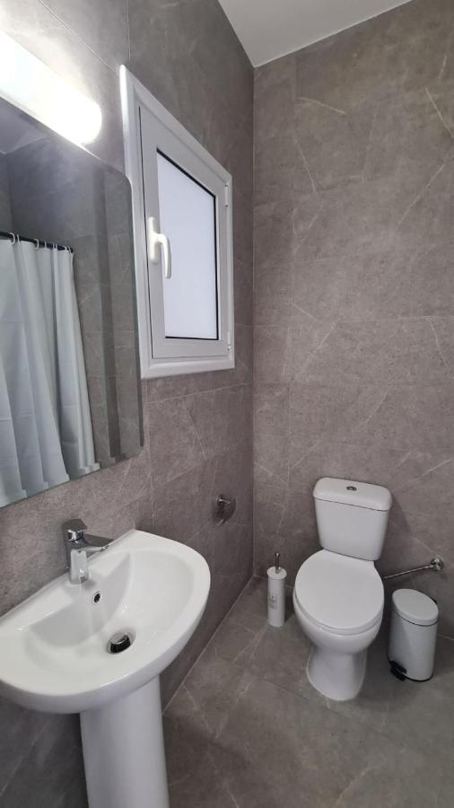 Laertis Apartments - By Imh Travel & Tours Paphos Kültér fotó