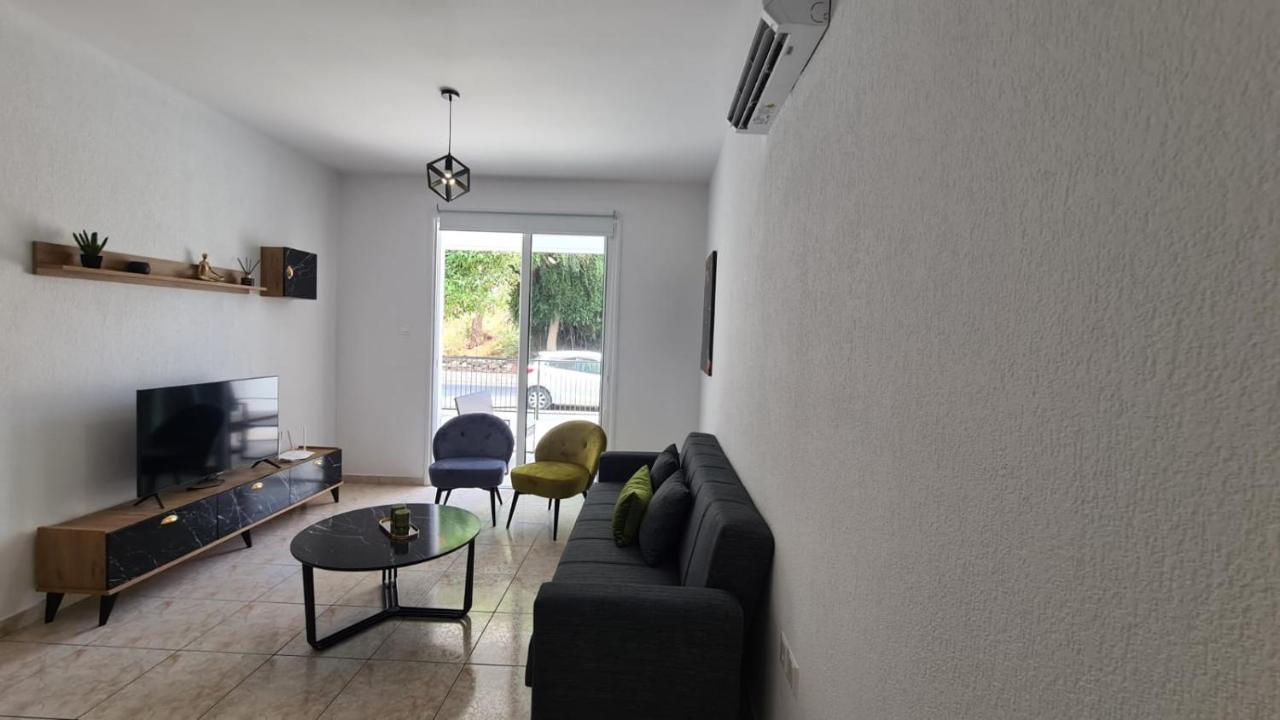 Laertis Apartments - By Imh Travel & Tours Paphos Kültér fotó