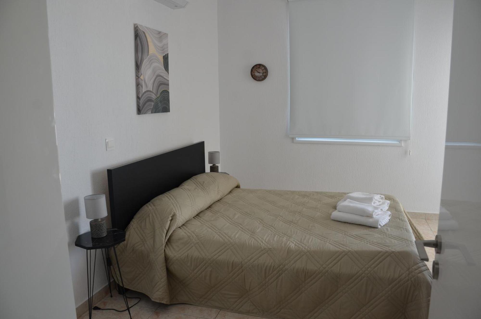 Laertis Apartments - By Imh Travel & Tours Paphos Kültér fotó