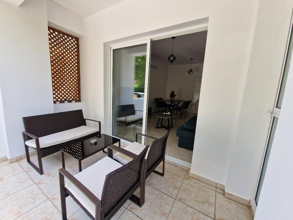 Laertis Apartments - By Imh Travel & Tours Paphos Kültér fotó